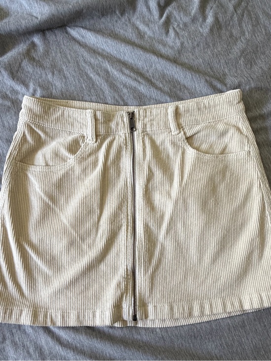 American Eagle Outfitters Dresses & Skirts - American Eagle Outfitters Cream Corduroy Mini Skirt
